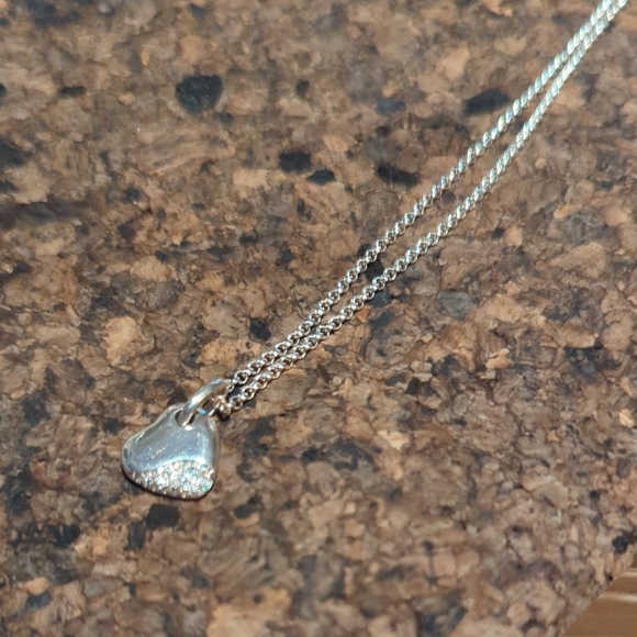 John Hardy Silver Heart Diamond Necklace - Picture 4 of 6